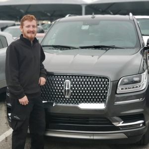 Meet your Posher, Ray